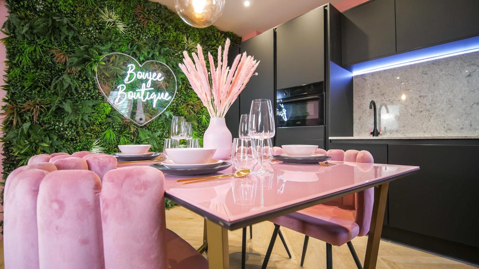 Boujee By The Heim Residences Manchester Esterno foto