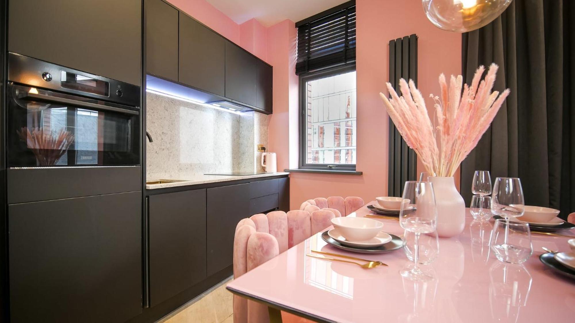 Boujee By The Heim Residences Manchester Esterno foto